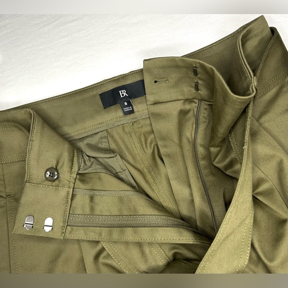 Banana Republic Womens 8 Cruz Pleated Wide Leg Chino Pants Olive Green Belted - Picture 13 of 16